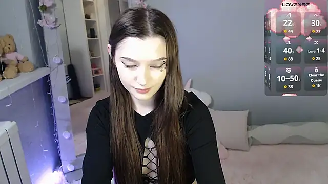 Snapshot of White_kitty01 chatting on 27, 12, 2024 White kitty01 online show from 27, 12, 2024