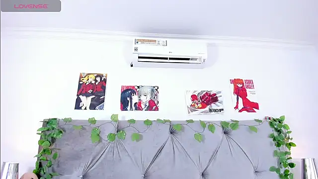 linasantoss online show from 29, 1, 2025