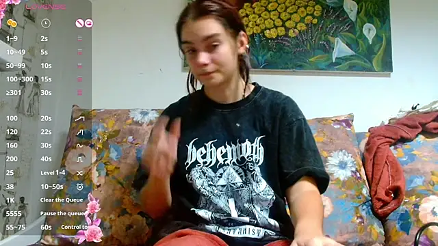 Sophie Bell online show from 8, 12, 2024