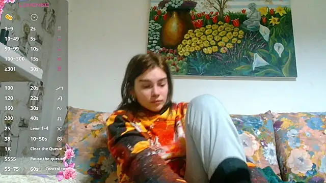 Sophie Bell online show from 4, 1, 2025