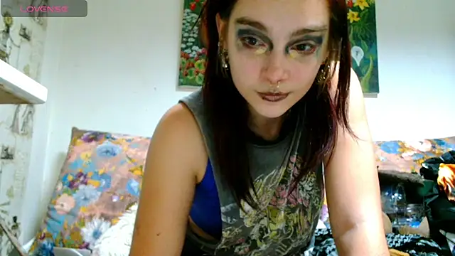 Sophie Bell online show from 26, 1, 2025