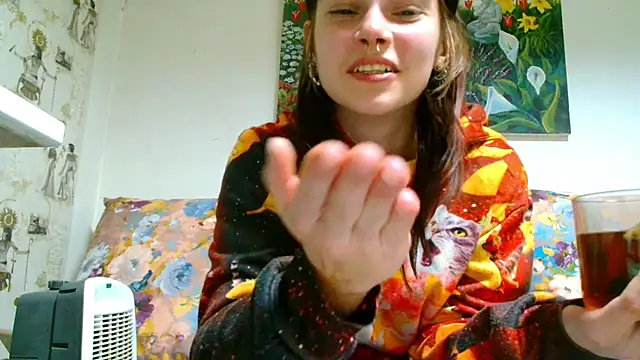 Sophie Bell online show from 21, 2, 2025