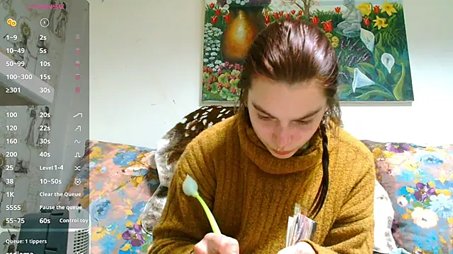 Sophie Bell online show from 5, 3, 2025