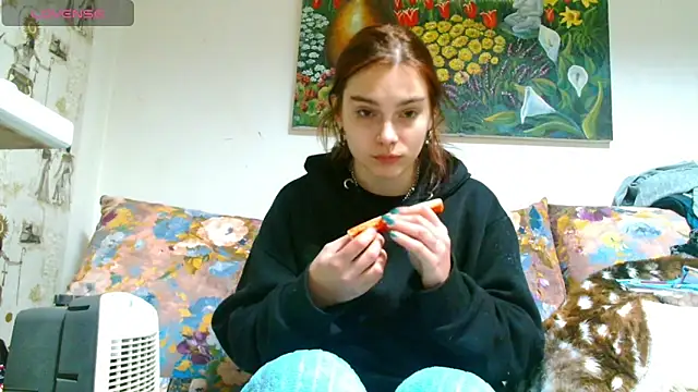 Sophie Bell online show from 9, 3, 2025