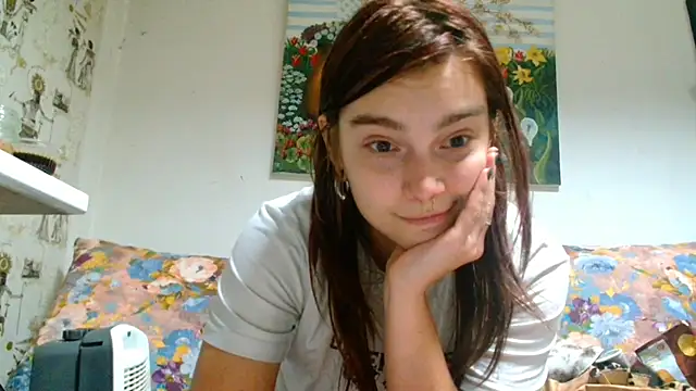 Sophie Bell online show from 18, 3, 2025