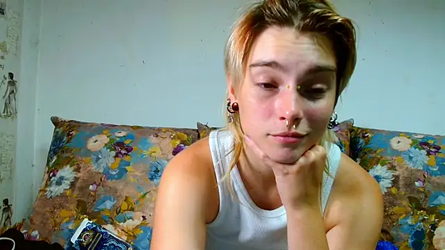 Sophie Bell online show from 2, 8, 2026