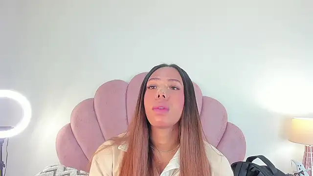 Nicole Paradise online show from 29, 10, 2025