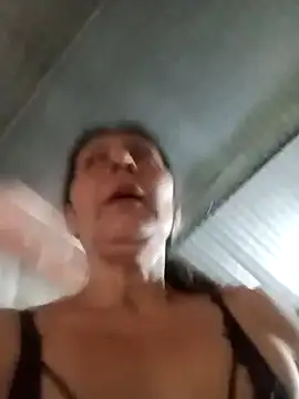 Snapshot of Mia-funny20 chatting on 19, 2, 2025 Mia-funny20 online show from 19, 2, 2025