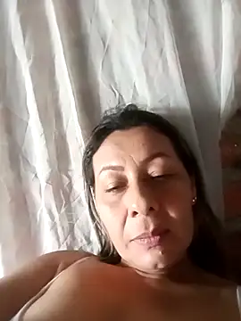 Snapshot of Mia-funny20 chatting on 9, 3, 2025 Mia-funny20 online show from 9, 3, 2025