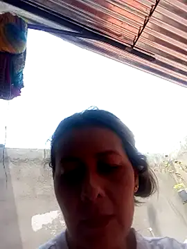 Snapshot of Mia-funny20 chatting on 11, 3, 2025 Mia-funny20 online show from 11, 3, 2025