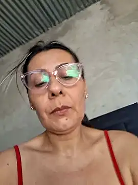 Mia-funny20 online show from 20, 2, 2026