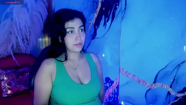 Snapshot of emma__cute__ chatting on 13, 9, 2025 emma cute online show from 13, 9, 2025