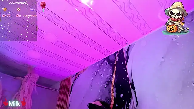 Snapshot of emma__cute__ chatting on 8, 10, 2025 emma cute online show from 8, 10, 2025