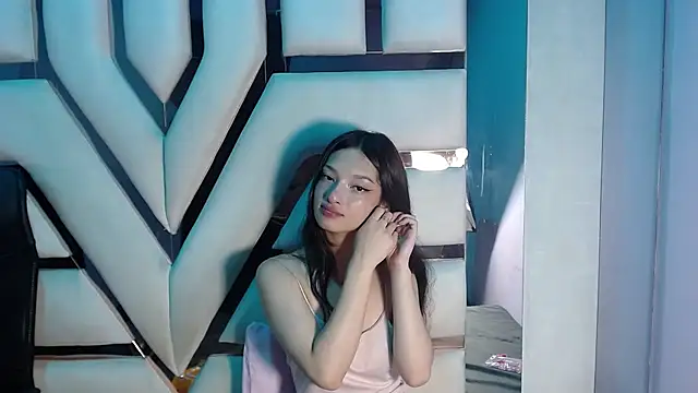 Aurora 18 online show from 9, 1, 2026