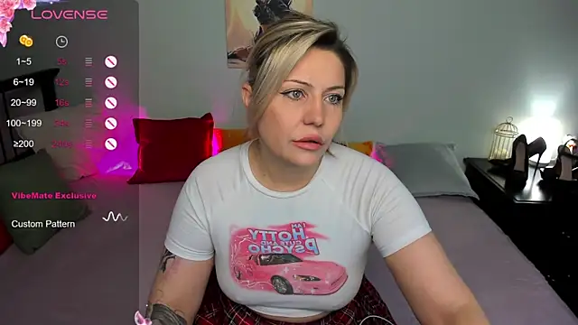 Snapshot of fucking_punishment chatting on 26, 2, 2025 fucking punishment online show from 26, 2, 2025