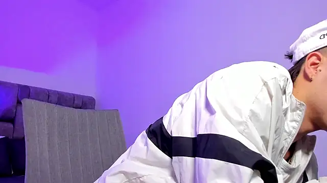 MarcusCollinss  online show from 17, 12, 2024