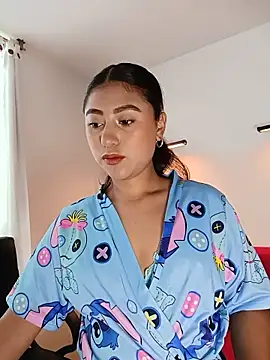 Snapshot of cloy_baby__ chatting on 22, 5, 2026 cloy baby online show from 22, 5, 2026