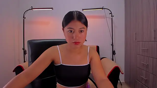 Snapshot of cloy_baby__ chatting on 3, 6, 2026 cloy baby online show from 3, 6, 2026
