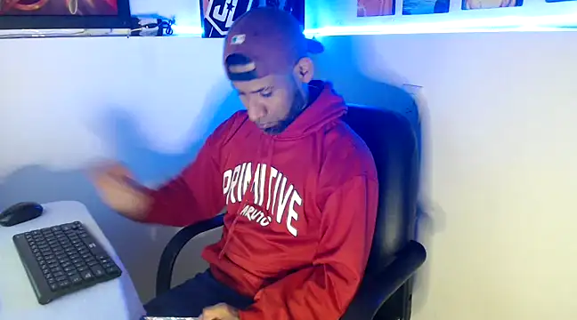 Snapshot of Enriblack92 chatting on 2, 12, 2024 Enriblack92 online show from 2, 12, 2024