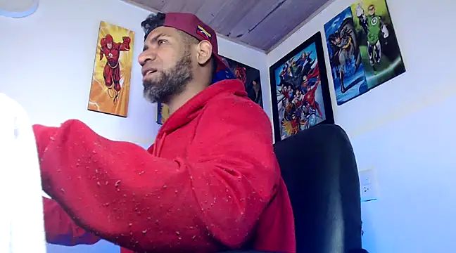 Snapshot of Enriblack92 chatting on 10, 12, 2024 Enriblack92 online show from 10, 12, 2024