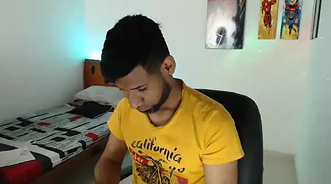 Snapshot of Enriblack92 chatting on 24, 12, 2024 Enriblack92 online show from 24, 12, 2024