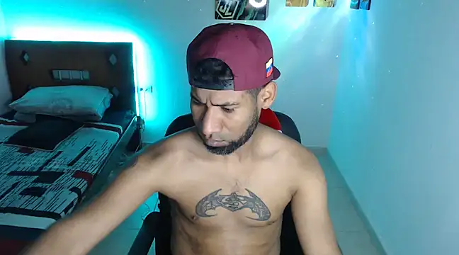 Snapshot of Enriblack92 chatting on 27, 12, 2024 Enriblack92 online show from 27, 12, 2024