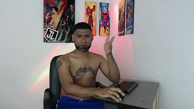 Snapshot of Enriblack92 chatting on 31, 12, 2024 Enriblack92 online show from 31, 12, 2024