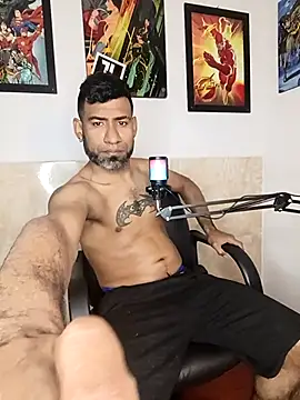 Snapshot of Enriblack92 chatting on 5, 11, 2025 Enriblack92 online show from 5, 11, 2025