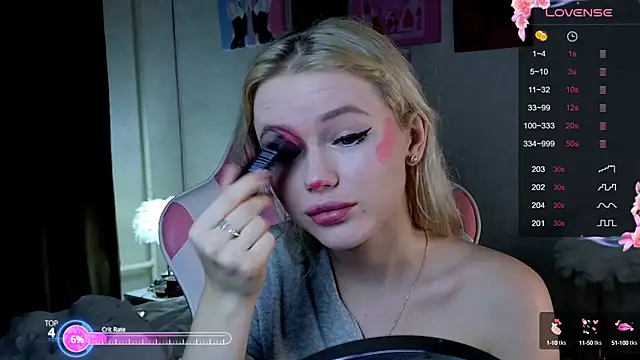 Snapshot of LexieLoree chatting on 11, 1, 2025 LexieLoree online show from 11, 1, 2025