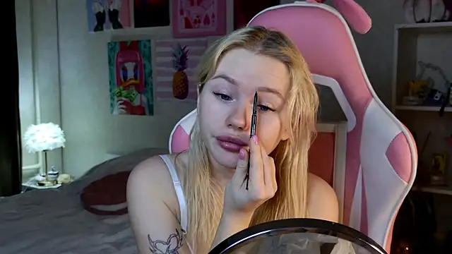 Snapshot of LexieLoree chatting on 29, 1, 2025 LexieLoree online show from 29, 1, 2025