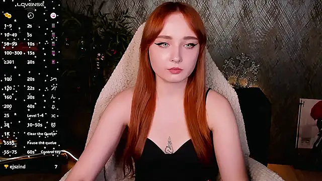 Snapshot of Emma_Chery chatting on 27, 12, 2024 Emma Chery online show from 27, 12, 2024