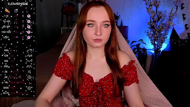 Emma Chery online show from 30, 10, 2025