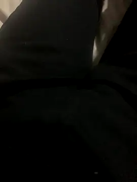 Snapshot of DManL chatting on 25, 10, 2025 DManL online show from 25, 10, 2025