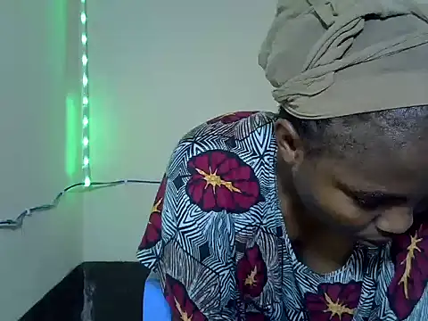 Snapshot of sexy_camara4 chatting on 9, 11, 2025 sexy camara4 online show from 9, 11, 2025