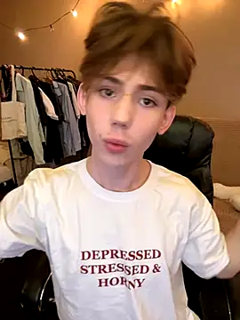 Ohnosashaa online show from 8, 11, 2025