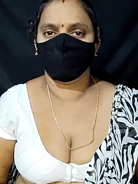 vintage-vibs online show from 4, 3, 2025