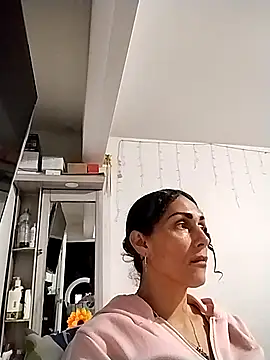 Corina hot online show from 23, 1, 2025