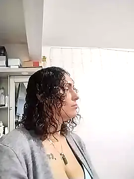 Corina hot online show from 27, 1, 2025