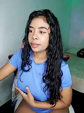 Snapshot of Fanny_Klean chatting on 26, 10, 2025 Fanny Klean online show from 26, 10, 2025