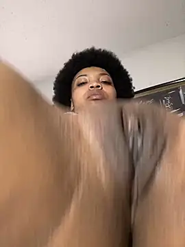 KimiAqua online show from 13, 2, 2025