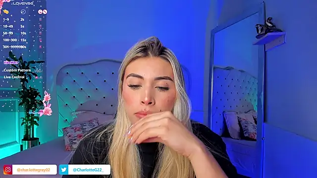 charlotte  grey online show from 7, 3, 2025