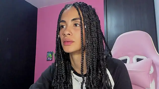 Juanadearco5 online show from 11, 12, 2024