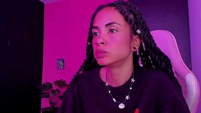 Juanadearco5 online show from 8, 1, 2025