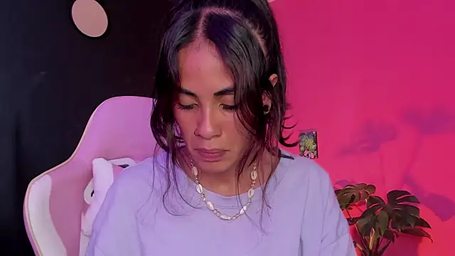 Juanadearco5 online show from 6, 3, 2025