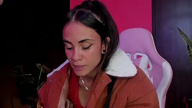 Juanadearco5 online show from 15, 3, 2025