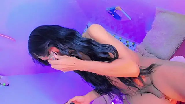 Snapshot of gilbanys_22 chatting on 7, 2, 2025 gilbanys 22 online show from 7, 2, 2025