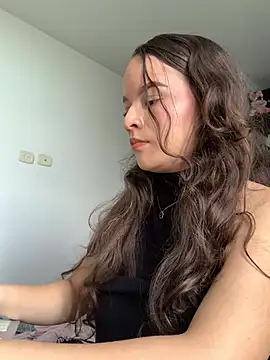 Snapshot of Sophie_milk chatting on 20, 3, 2025 Sophie milk online show from 20, 3, 2025