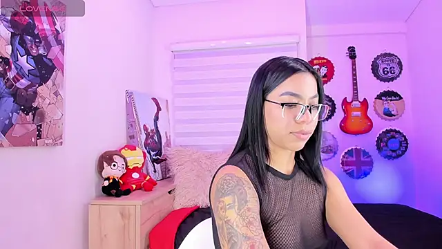 madelyn rose  online show from 12, 3, 2025