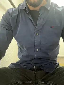 Snapshot of hotisraeli chatting on 5, 3, 2025 hotisraeli online show from 5, 3, 2025