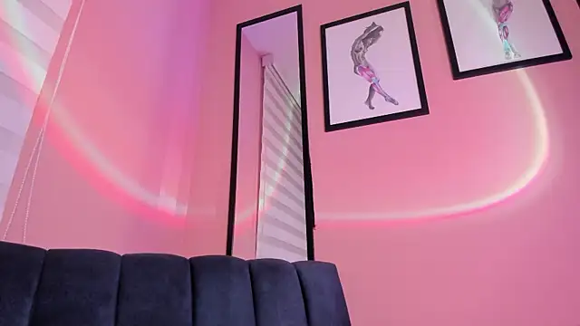 Snapshot of SensualJane2 chatting on 24, 10, 2025 SensualJane2 online show from 24, 10, 2025